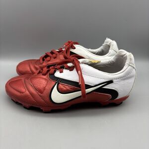 Nike CTR 360 Libretto FG Iniesta Soccer Cleats Youth‎ Size 1 Y Leather (Peeling)